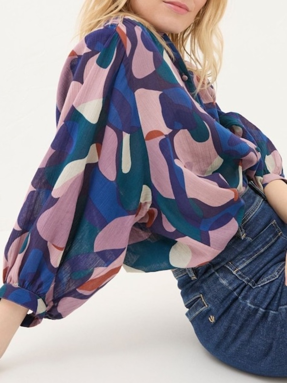 FatFace Evelyn Black Painted Abstract Blouse L
